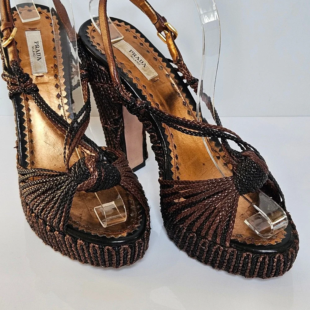 Prada Woven Bronze Metallic Platform Sandals Block Heel Knotted Raffia 40.5 IT
